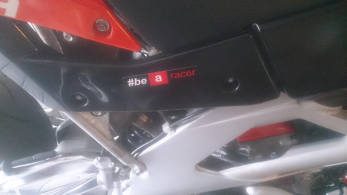 Aprilia Sxv 550 solgt billede 13