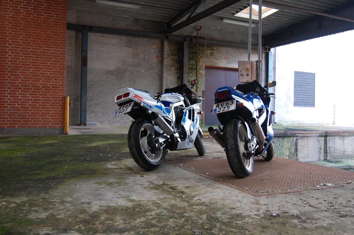 Suzuki GSXR 400 GK73A billede 17