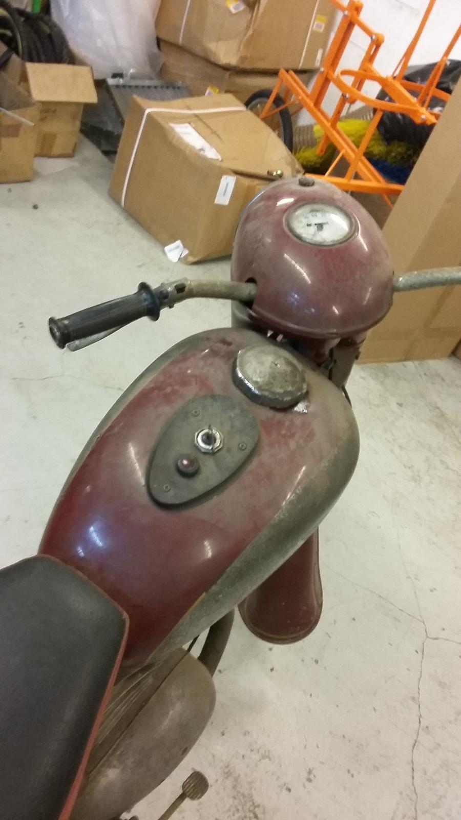 Jawa 356 billede 3