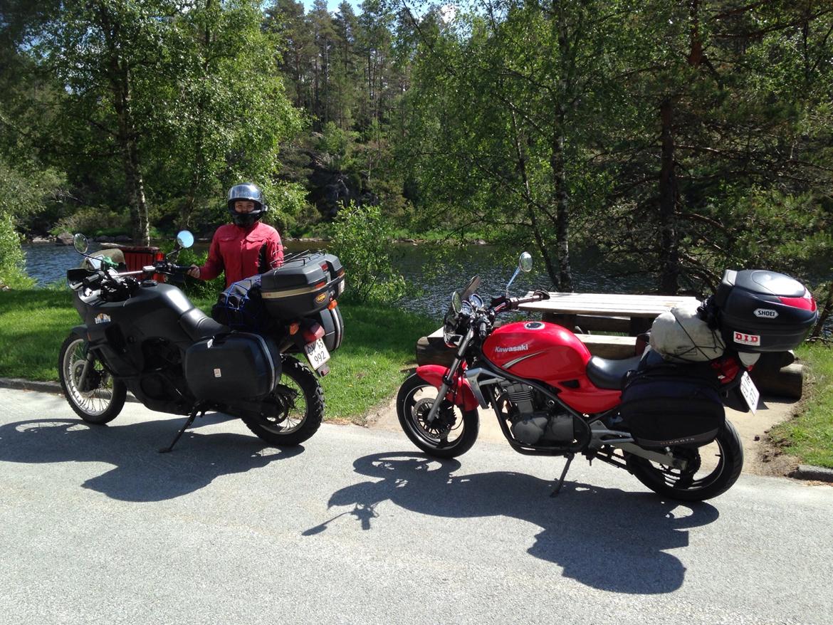 Kawasaki ER-5 billede 32