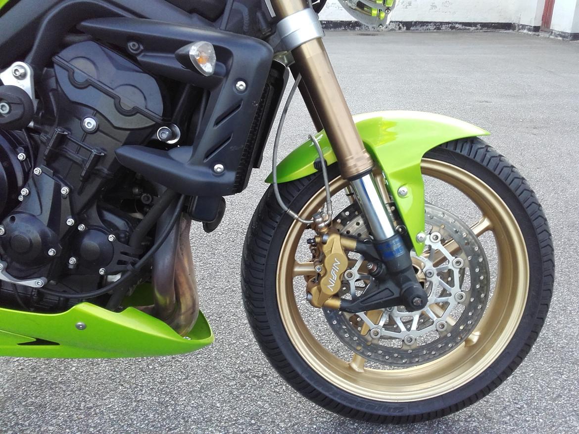 Triumph Street Triple 675 billede 2