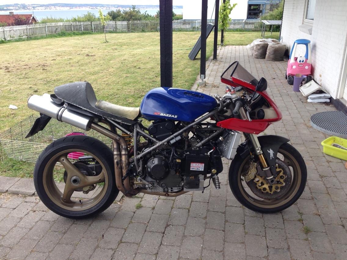 Ducati 996 Cafe Racer  billede 2