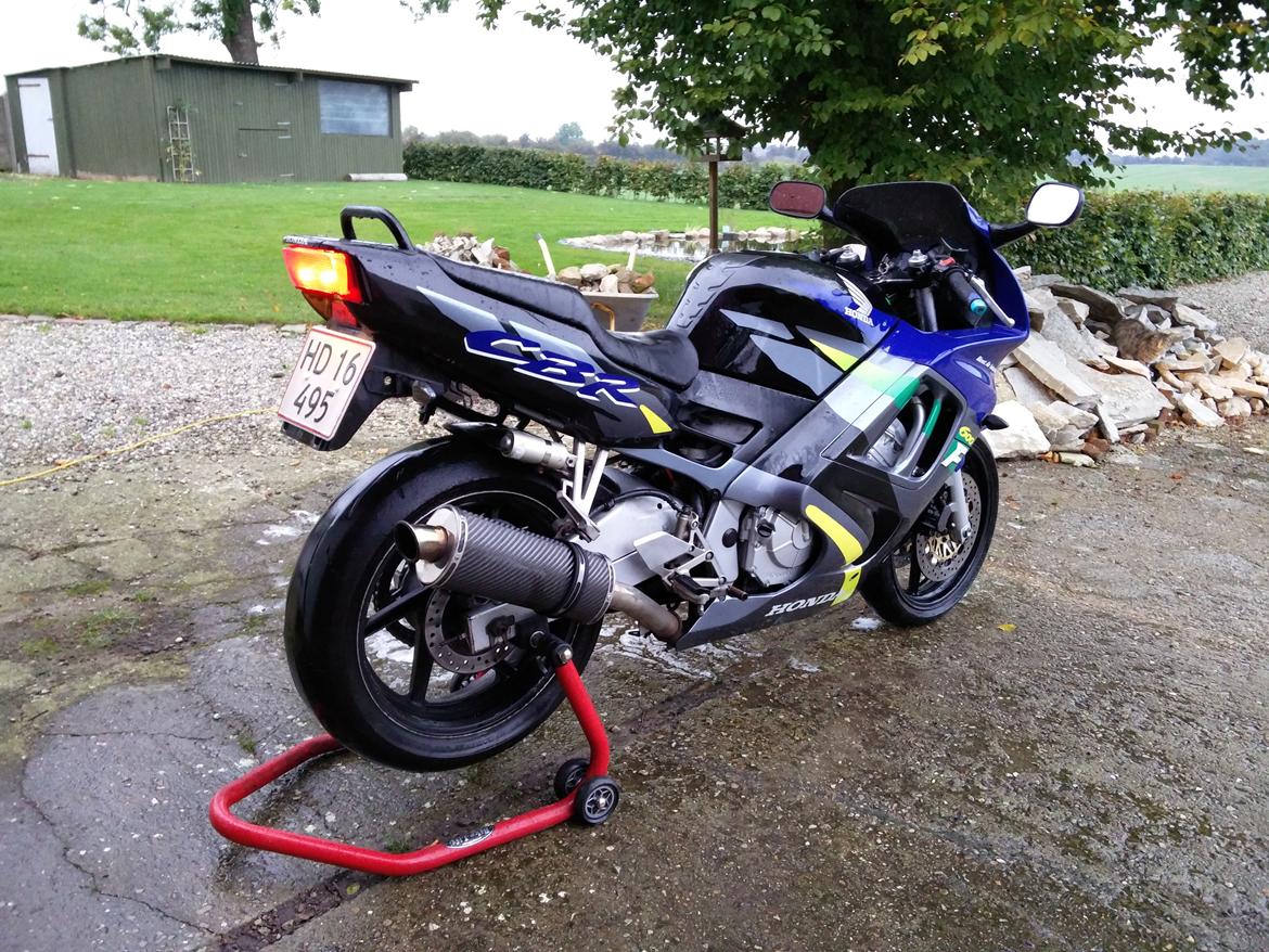 Honda Cbr 600 f3 - Dagen efter købet billede 4