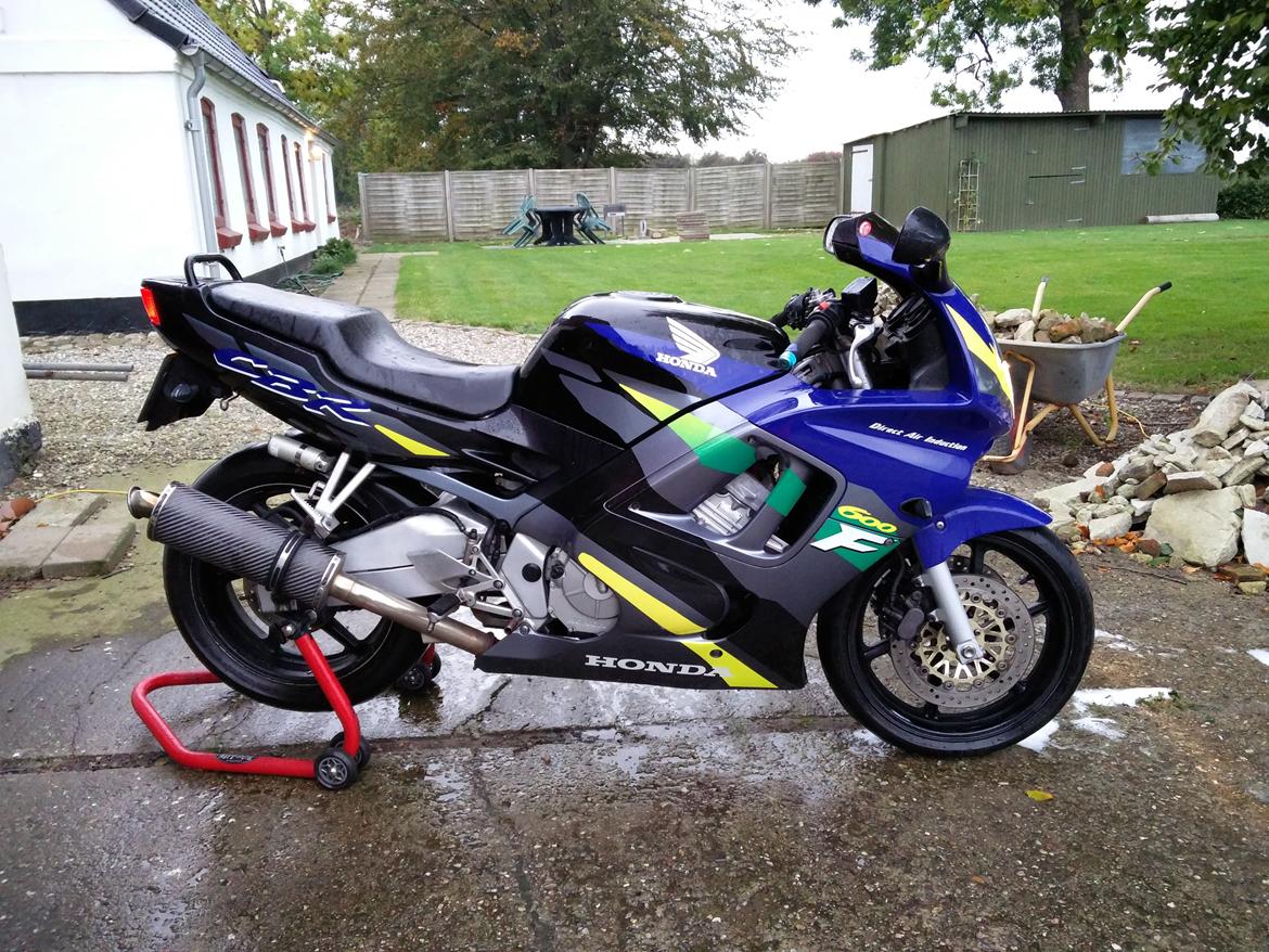 Honda Cbr 600 f3 - Dagen efter købet billede 3