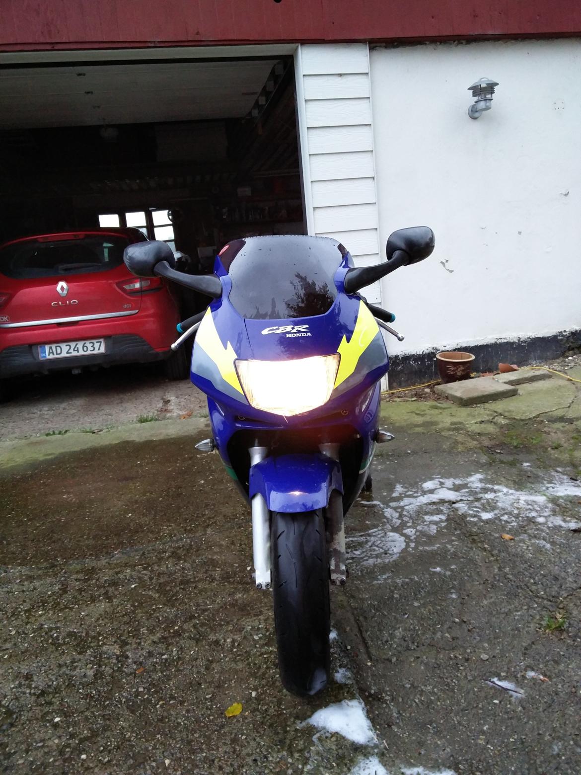 Honda Cbr 600 f3 - Dagen efter købet billede 7