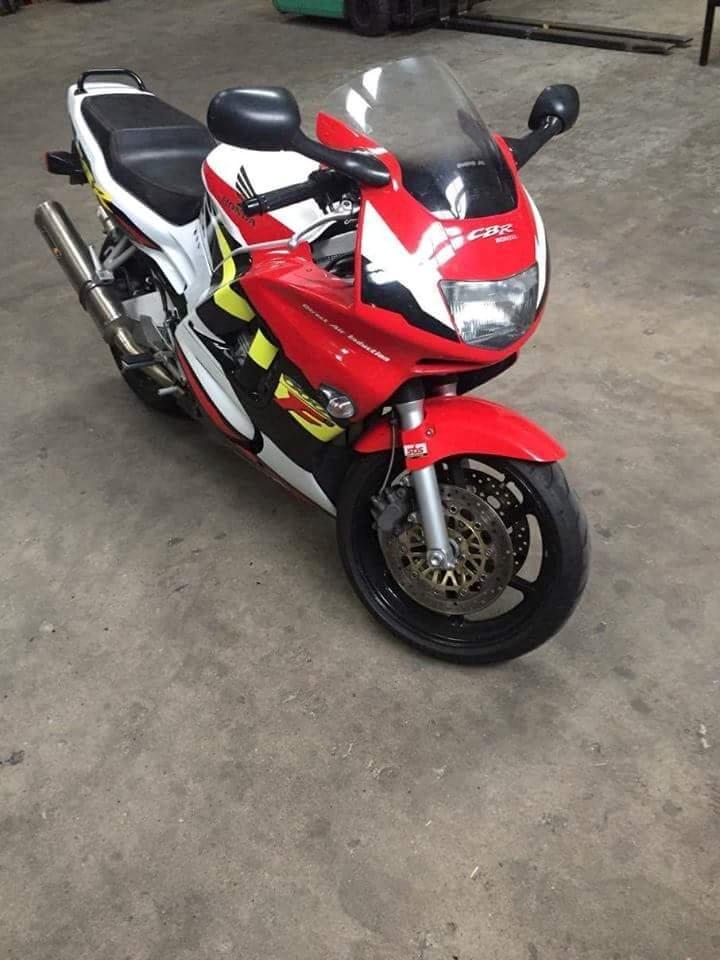 Honda CBR 600 F3 billede 3