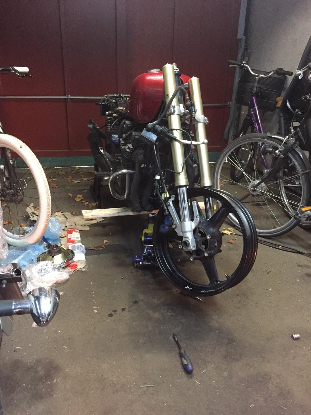 Yamaha XJ550 billede 17