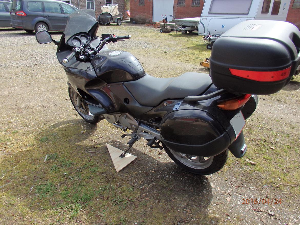 Honda Deauville NT650V billede 5