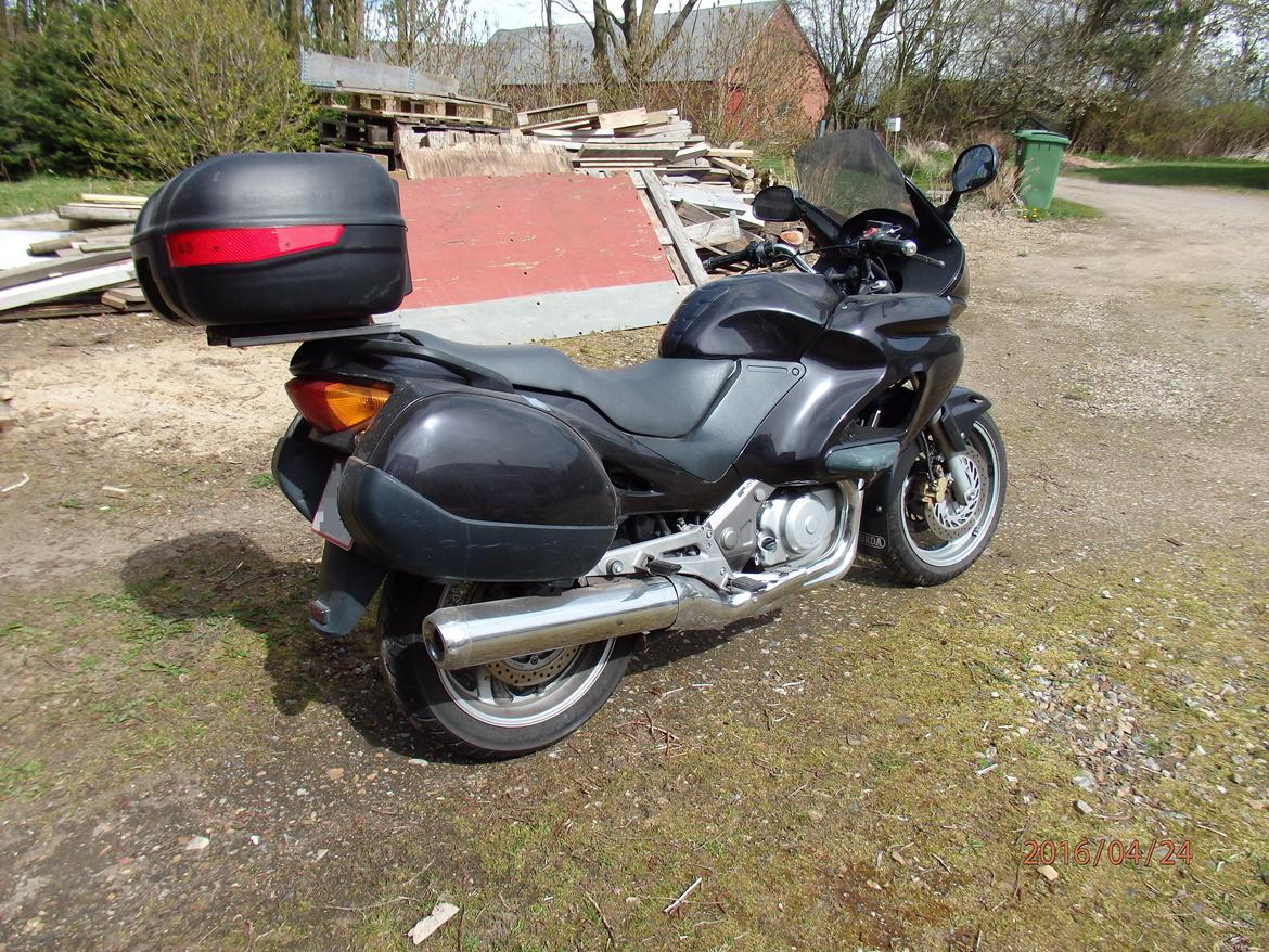 Honda Deauville NT650V billede 7