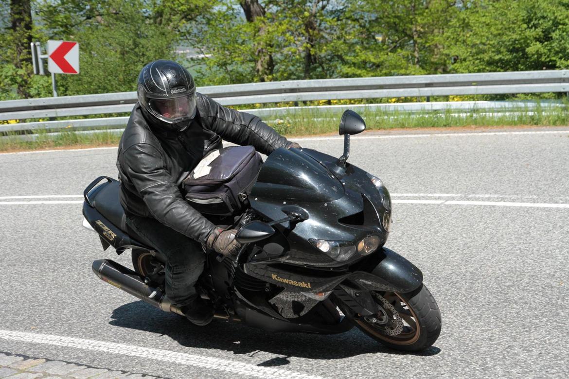 Kawasaki ZZR 1400 billede 7