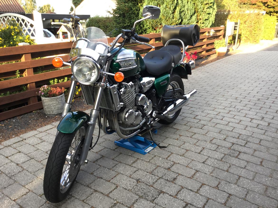 Triumph Thunderbird 900 billede 4