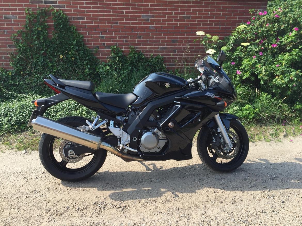 Suzuki SV650S billede 1