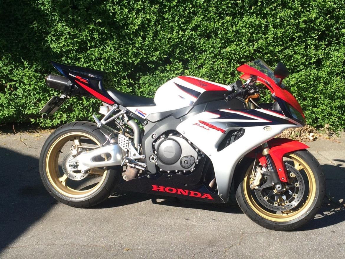 Honda CBR1000RR billede 3