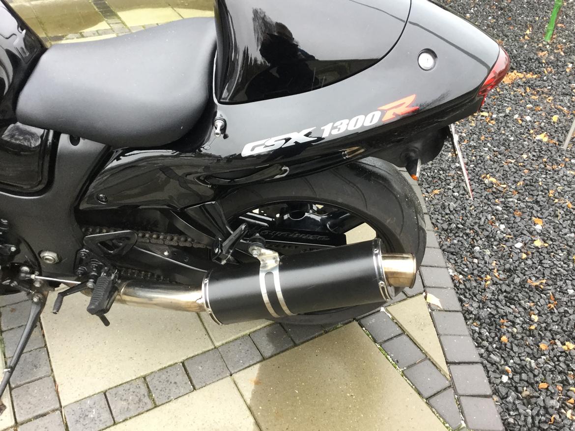 Suzuki GSX 1300 Hayabusa solgt billede 4