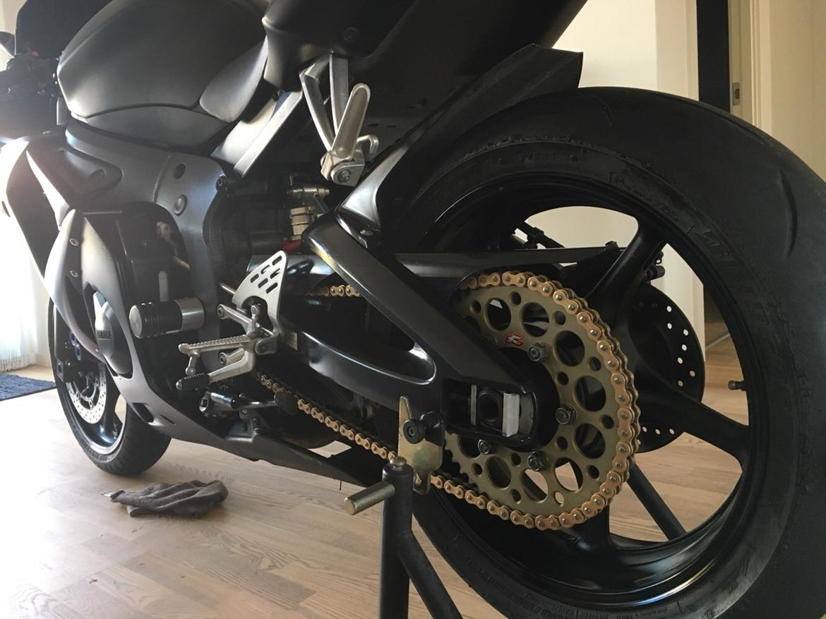 Yamaha YZF R6 billede 6