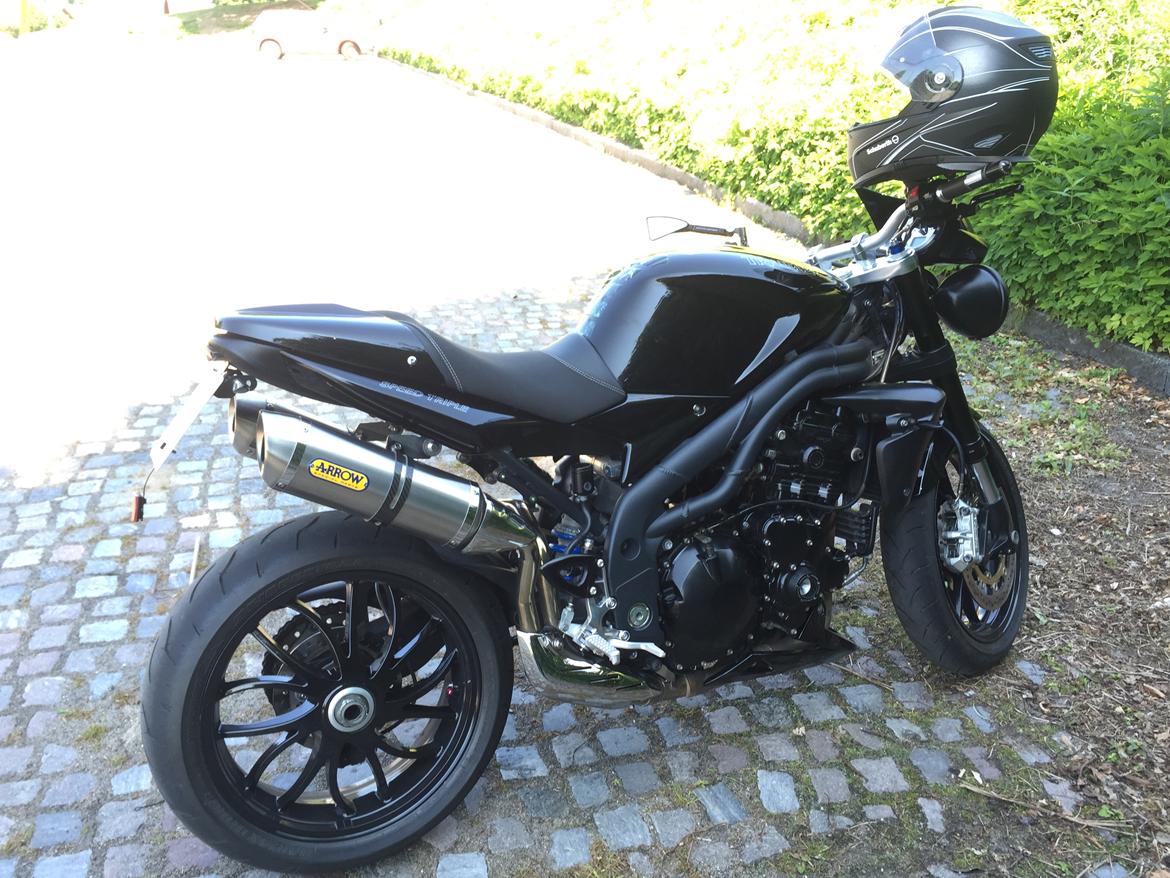 Triumph Speed Triple 1050 billede 6