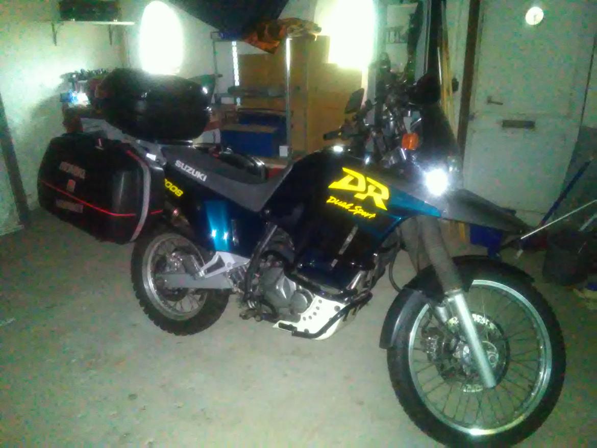 Suzuki DR800 billede 1