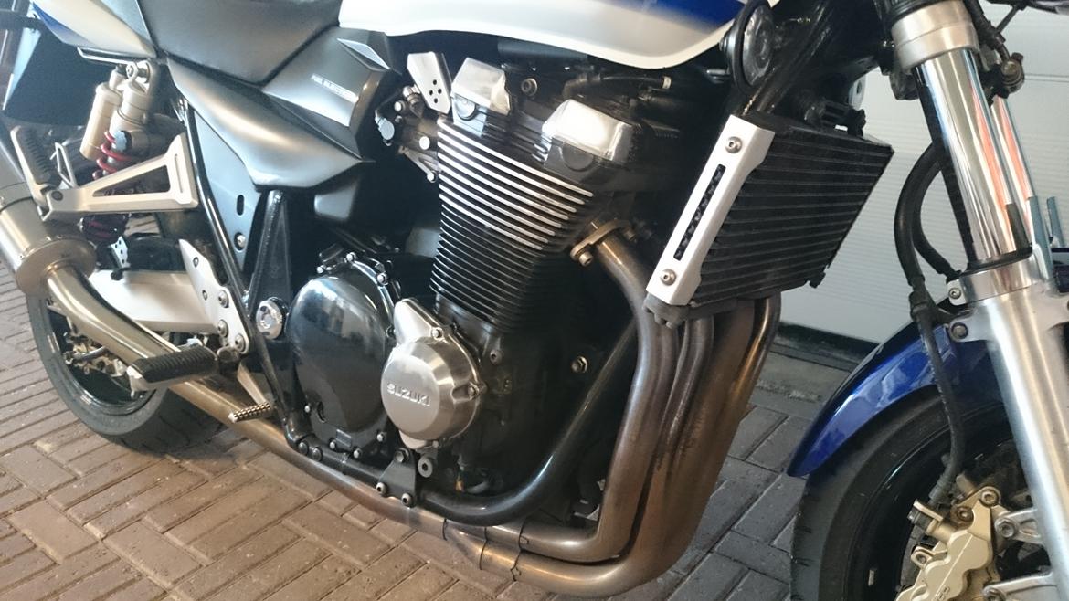 Suzuki GSX 1400 K6 Yoshimura billede 4