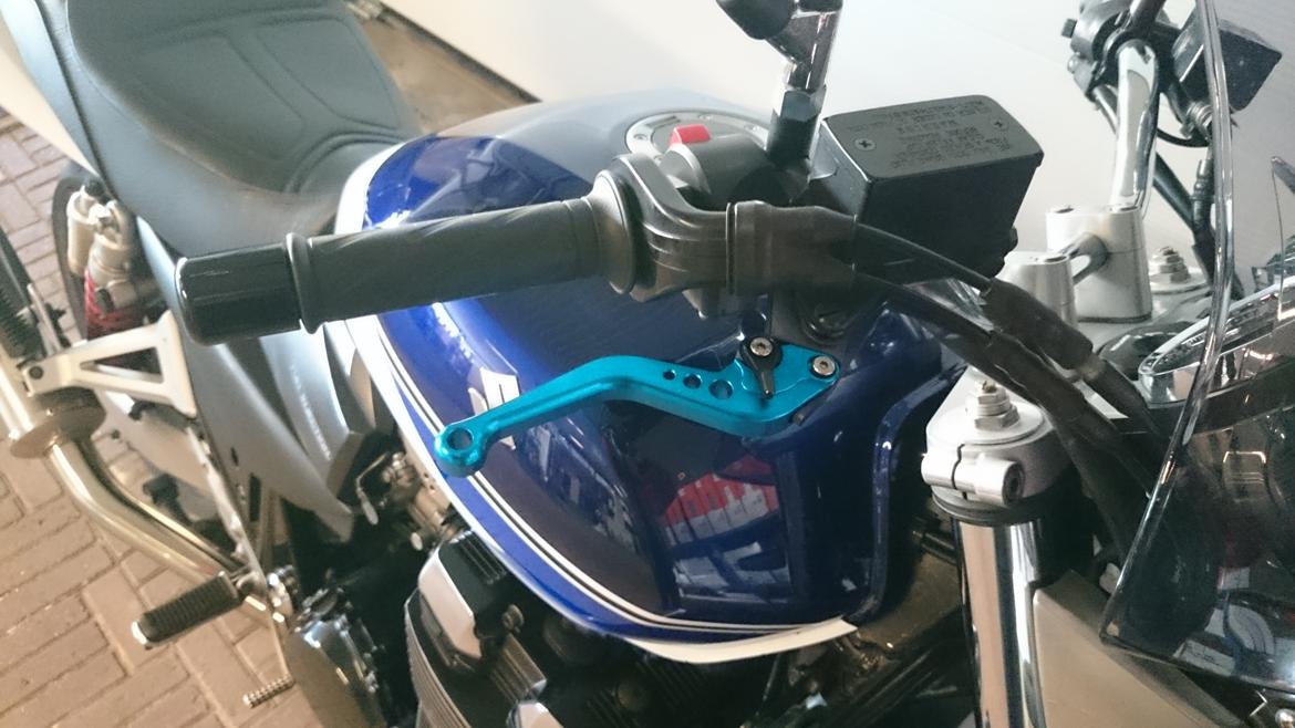 Suzuki GSX 1400 K6 Yoshimura billede 5