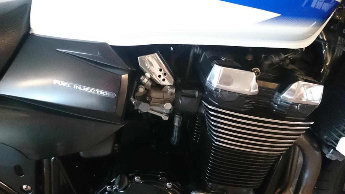 Suzuki GSX 1400 K6 Yoshimura billede 7