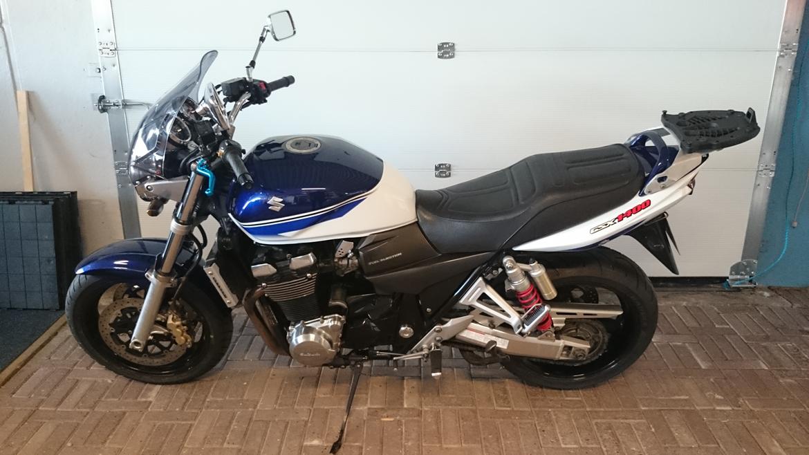 Suzuki GSX 1400 K6 Yoshimura billede 8