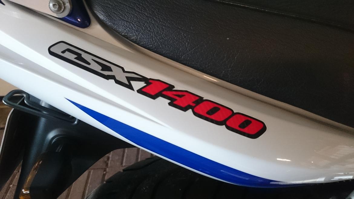Suzuki GSX 1400 K6 Yoshimura billede 3