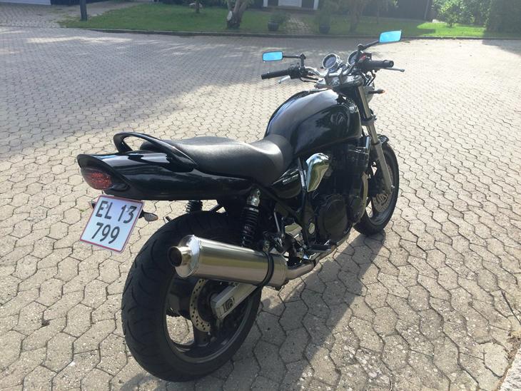 {{currentPhoto.altText}} billede {{currentPhoto.number}}