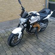 Aprilia Shiver 750