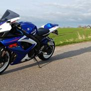 Suzuki GSX-R K7 solgt