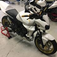 Kawasaki Z750