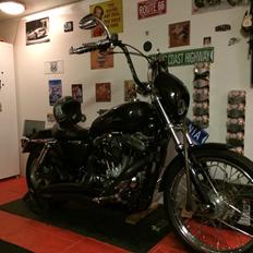 Harley Davidson Sportster 883 xl custom. SOLGT !