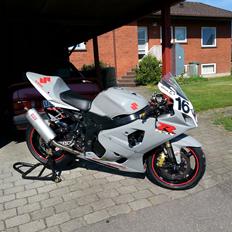 Suzuki GSX R750 K4 ( Solgt 2020 )