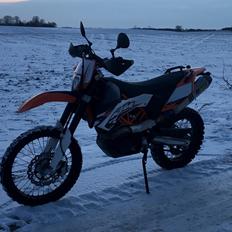 KTM 690 Enduro r