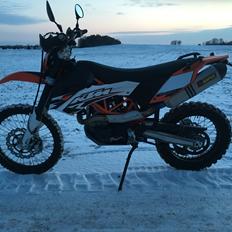 KTM 690 Enduro r