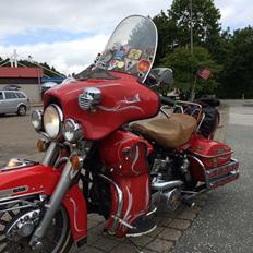 Harley Davidson FLH Electra Glide - SOLGT -  m Tour Pack