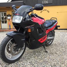Honda CBR600F (Solgt)