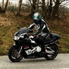 Suzuki GSX-R 750 Srad - Solgt