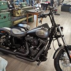 Harley Davidson Dyna Street Bob