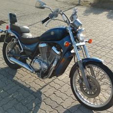 Suzuki VS 750 Intruder