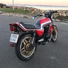 Honda CB400T