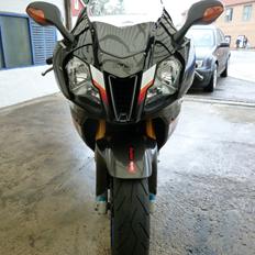 Aprilia RSV 1000 Factory