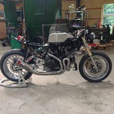 Ducati 900SS