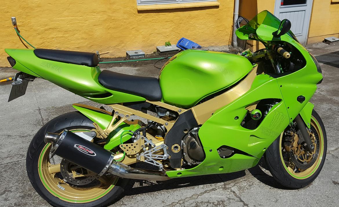 Kawasaki Ninja ZX9R billede 24
