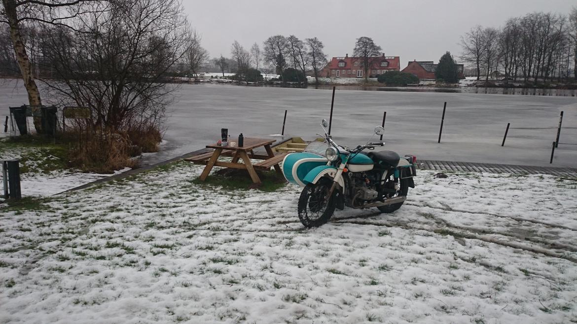 Ural Ural 650 - Vinter tur ved Tange sø billede 2