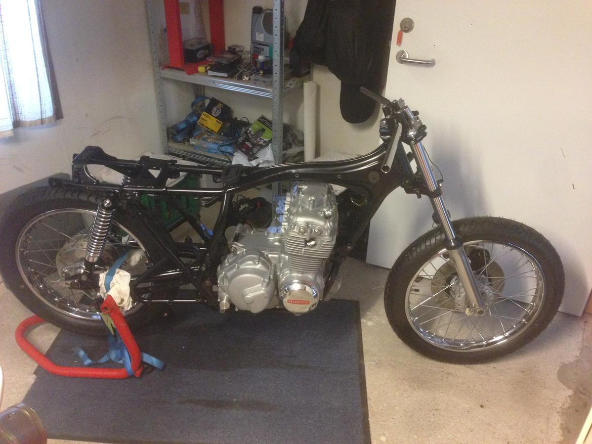 Honda CB 400 Four - Super Sport - Motor tilbage stel - stor dag:o)  billede 15