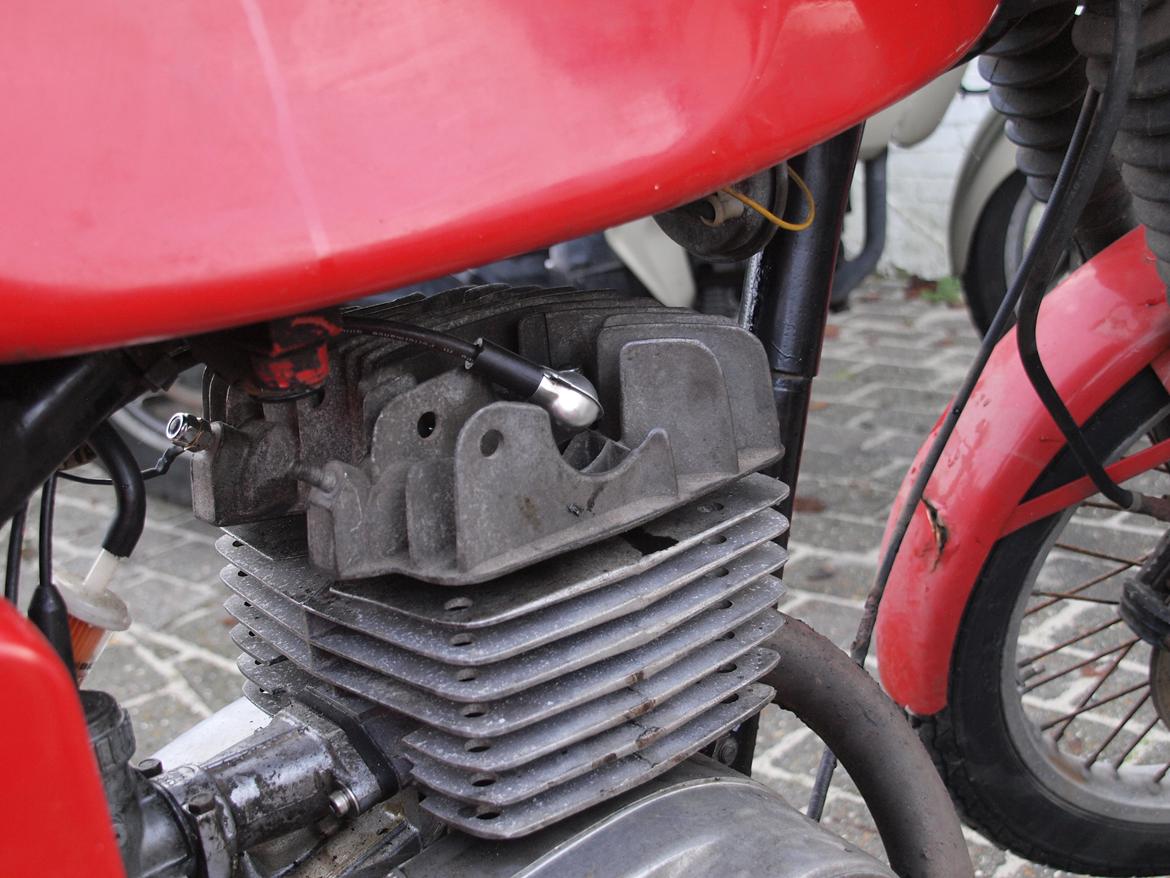 MZ ETS 250 Throphy  Sport - Prøv at stille tænding med det tændrør! billede 15