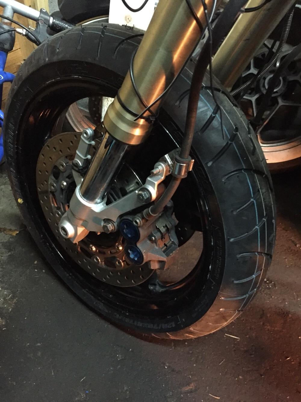 Yamaha XJ550 billede 31