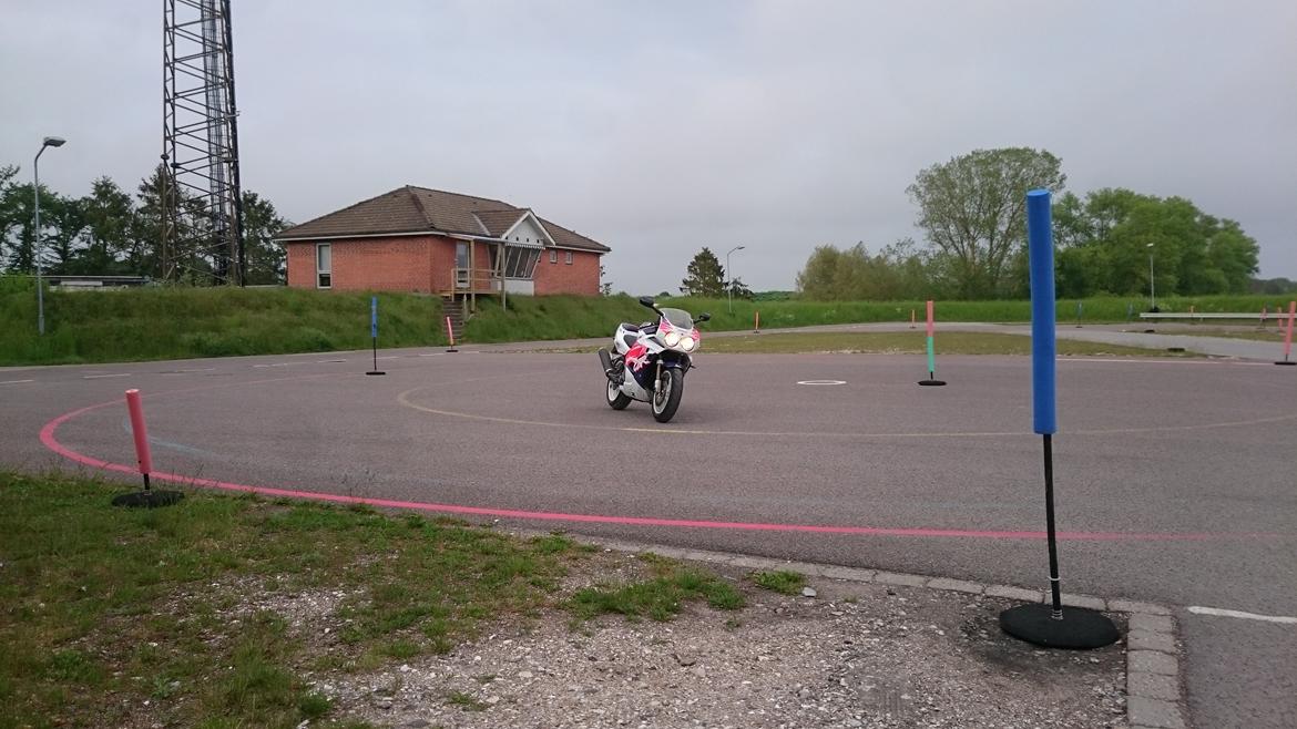 Honda cbr 900 rr sc28  billede 15