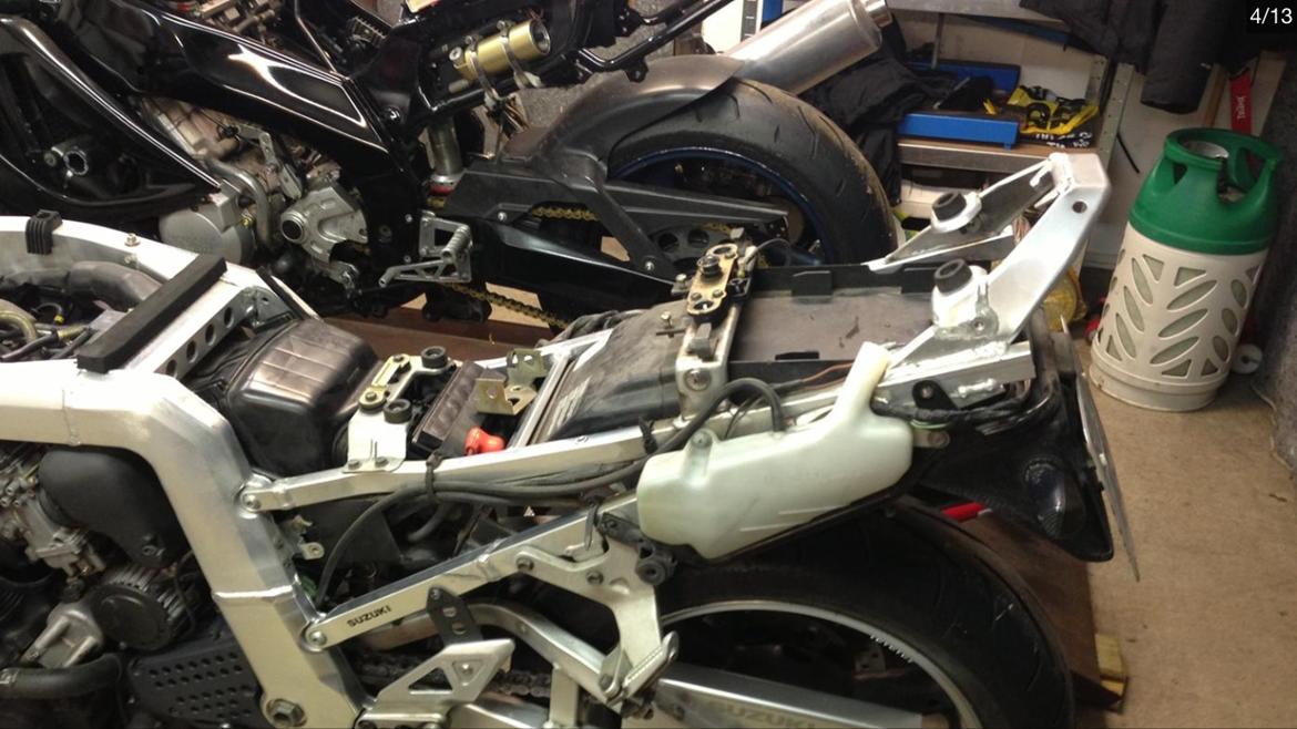 Suzuki GSXR 750 W billede 9