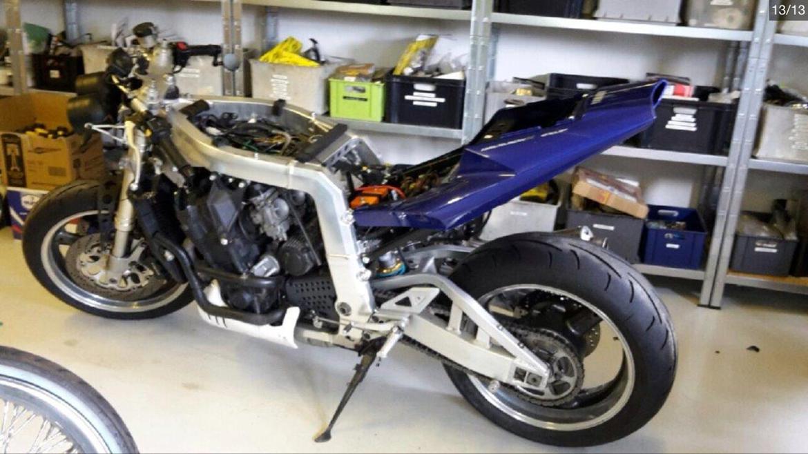 Suzuki GSXR 750 W billede 16